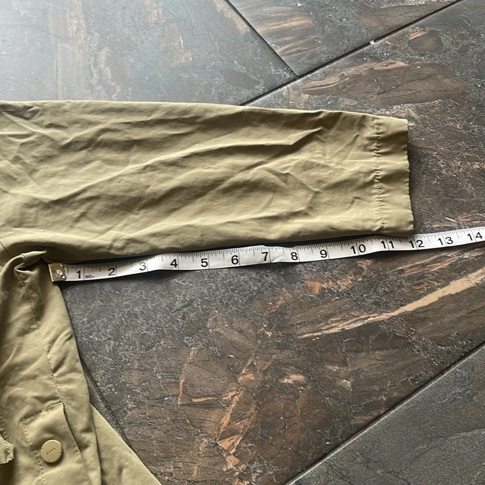 Zara Kids Lightweight Pocket Parka in olive color size 8